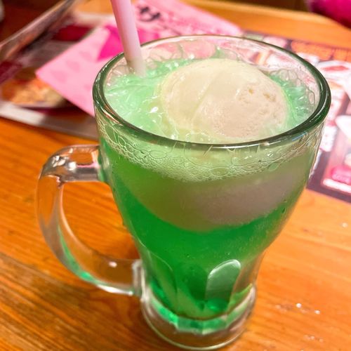 赤羽喫茶店のクリームソーダ図鑑だよ。｜赤羽マガジン