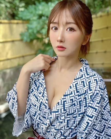 熟女AV女優ランキング！30代から60代まで大人の魅力むんむんな艶女まとめ | おっぱいさん。