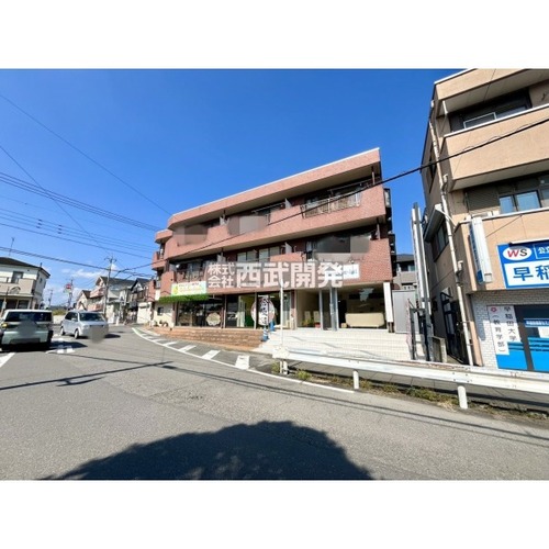 西武池袋線 元加治駅 6000系[25531001278]の写真・イラスト素材｜アマナイメージズ