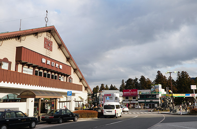 福岡市中央区】 ”はい、チーズ♪” サンタクロースの記念撮影に、同席してきました…一緒に写れるのは、１２月２５日（水）まで。 |