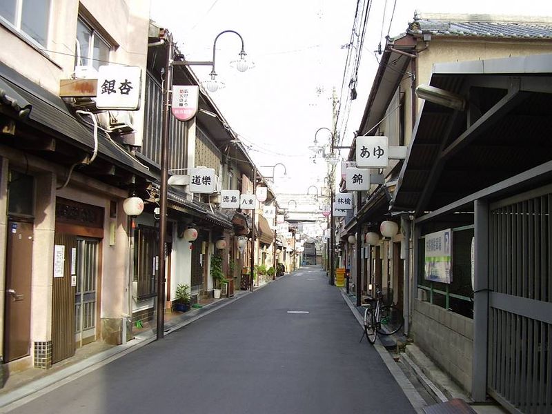 夜の松島新地を颯爽してみた。 #飛田新地 #松島新地