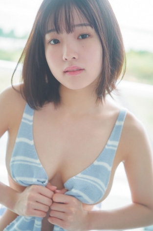 花咲ひより“１０００年に１度の童顔巨乳”セカンド写真集ＰＲ「ラップに巻かれました」/芸能/デイリースポーツ online