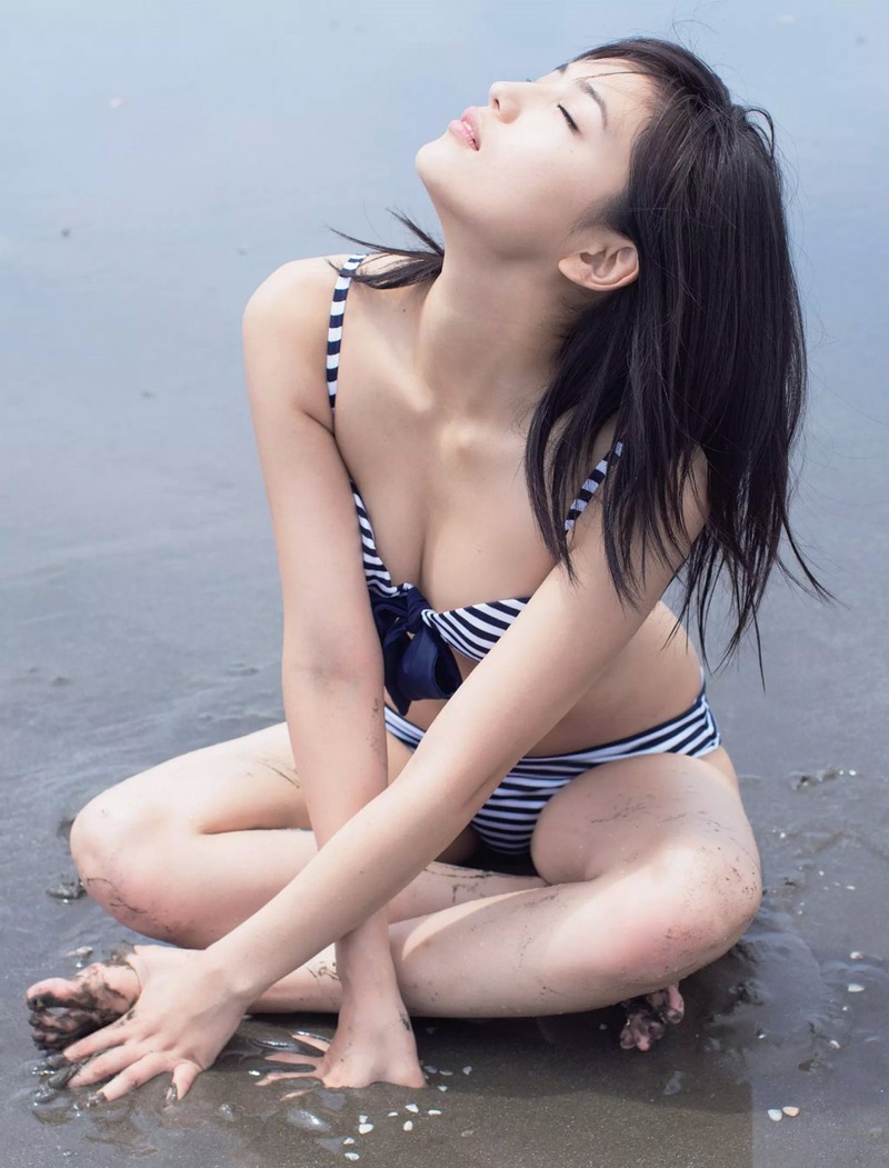 川口春奈 ヌード画像 貧乳おっぱい！泡だけ全裸ヌードがエロくてたまらんｗｗｗ -