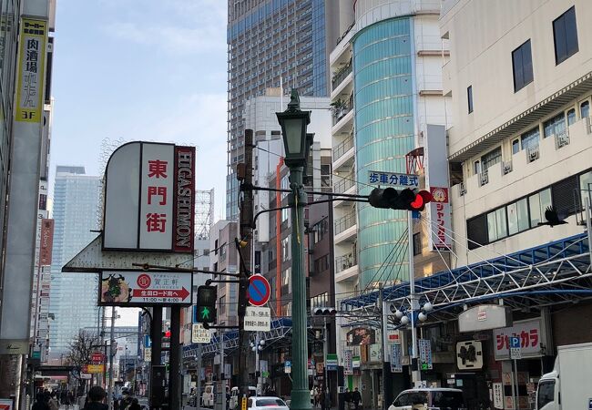 兵庫県・神戸で人気の風俗街「福原」｜笑ってトラベル：海外風俗の夜遊び情報サイト