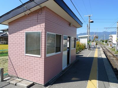 JR大糸線島高松駅