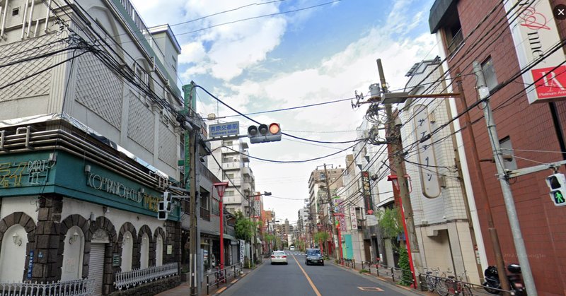 大屋武士 | 今日は山谷のドヤ街と吉原をぶらっちんぐしてから上野の国立博物館を見学📝👓️ そして最後にポケモンマンホールを探しました－☺️