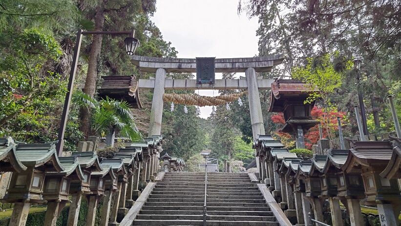 公式】観光旅館やまと｜生駒聖天 宝山寺駅から徒歩2分 夜景一望の宿