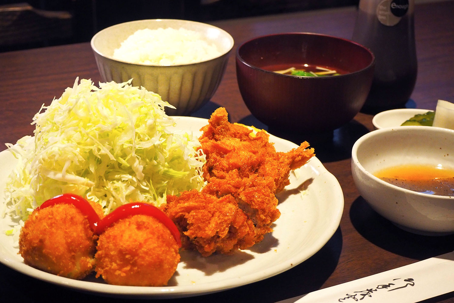 ほぼほぼ、昭和食堂 とんかつ