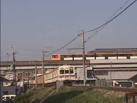 大町駅でのJR可部線乗り換え: アストラムライン |