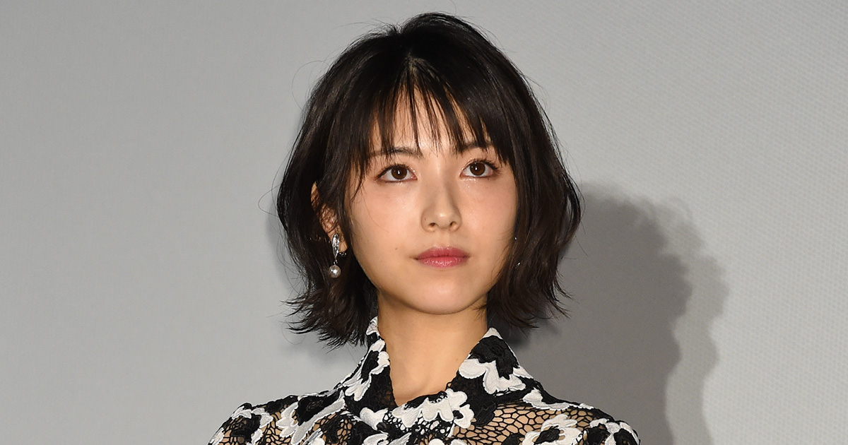 フライデー２冊 山下美月磯山さやか 安位カヲル志田音々