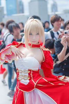 伊織もえ女王様」のアイデア 27 件 | コスプレ