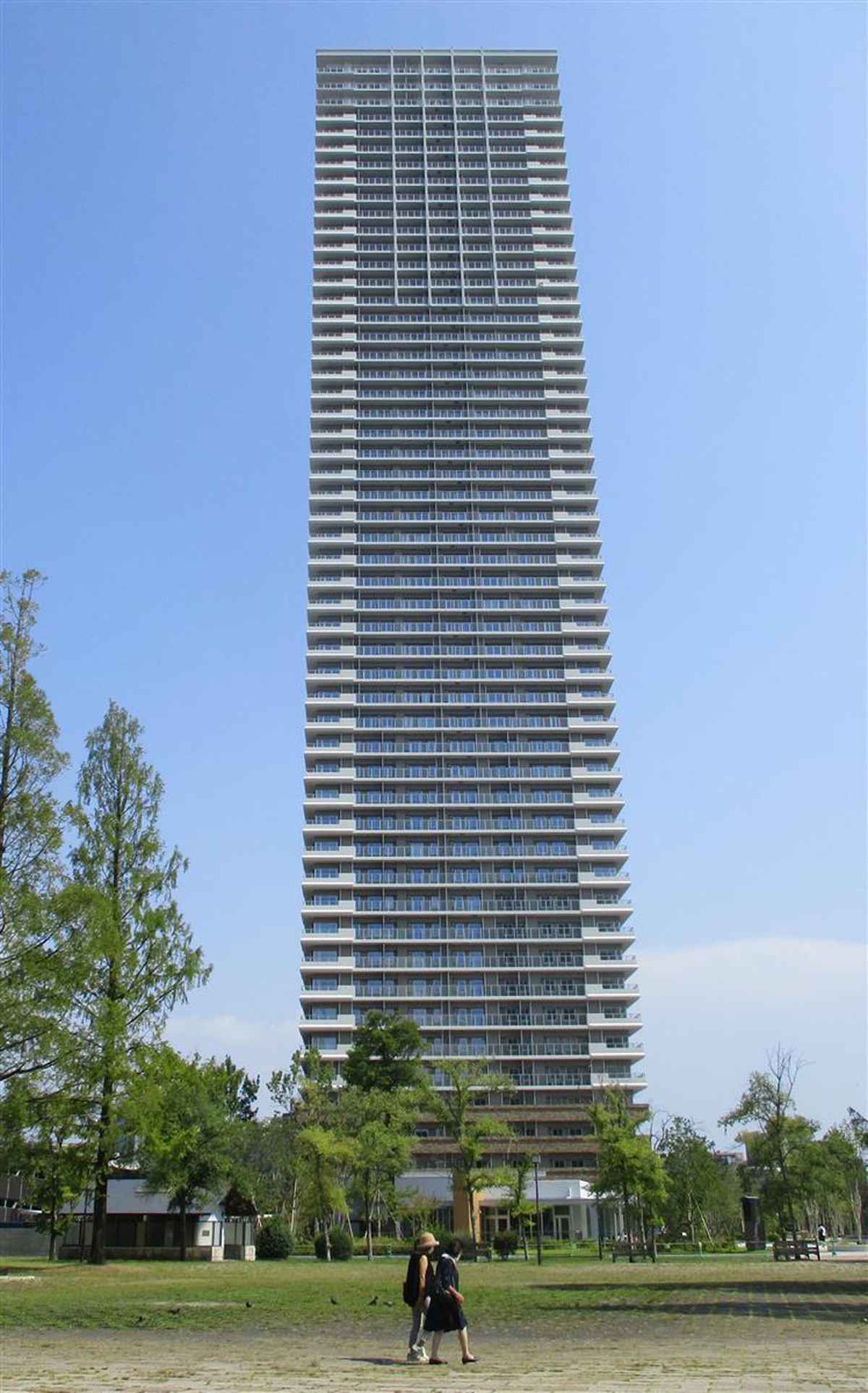 マンション価格高騰中「広島市都市部の相場は6000万円」まるでホテルな高級マンションも人気　“二極化が進む”広島の住宅事情　資材・人件費高騰の中で