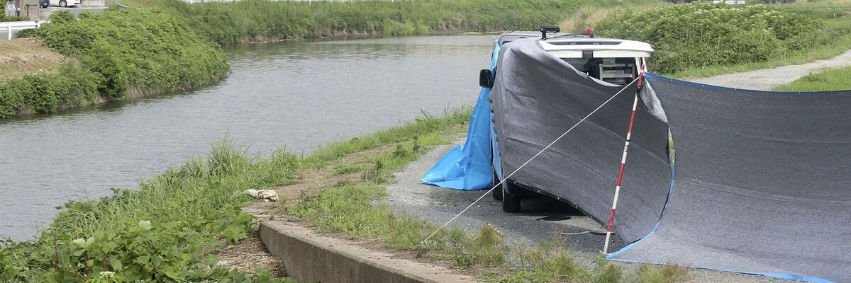 男子中学生、腰に深い刺傷 強い殺意か 北九州２人襲撃