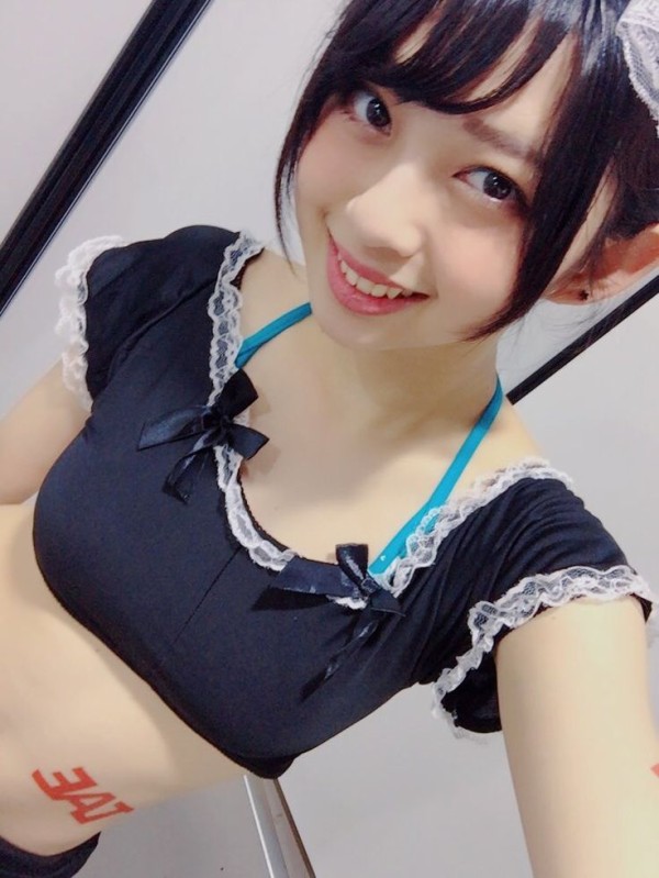 アイドル】ショートカット美少女が制服を脱がされて綿パン×手ブラで不安そうで萌える【如月有紀】 | アイドルが好きです