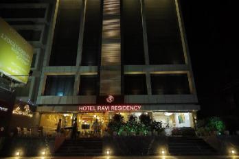 Hotel Ravi Rooms: Pictures &