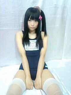 路上にいたエッチなメイドさんを盗撮した画像や動画まとめ | 東京パンチラ通り