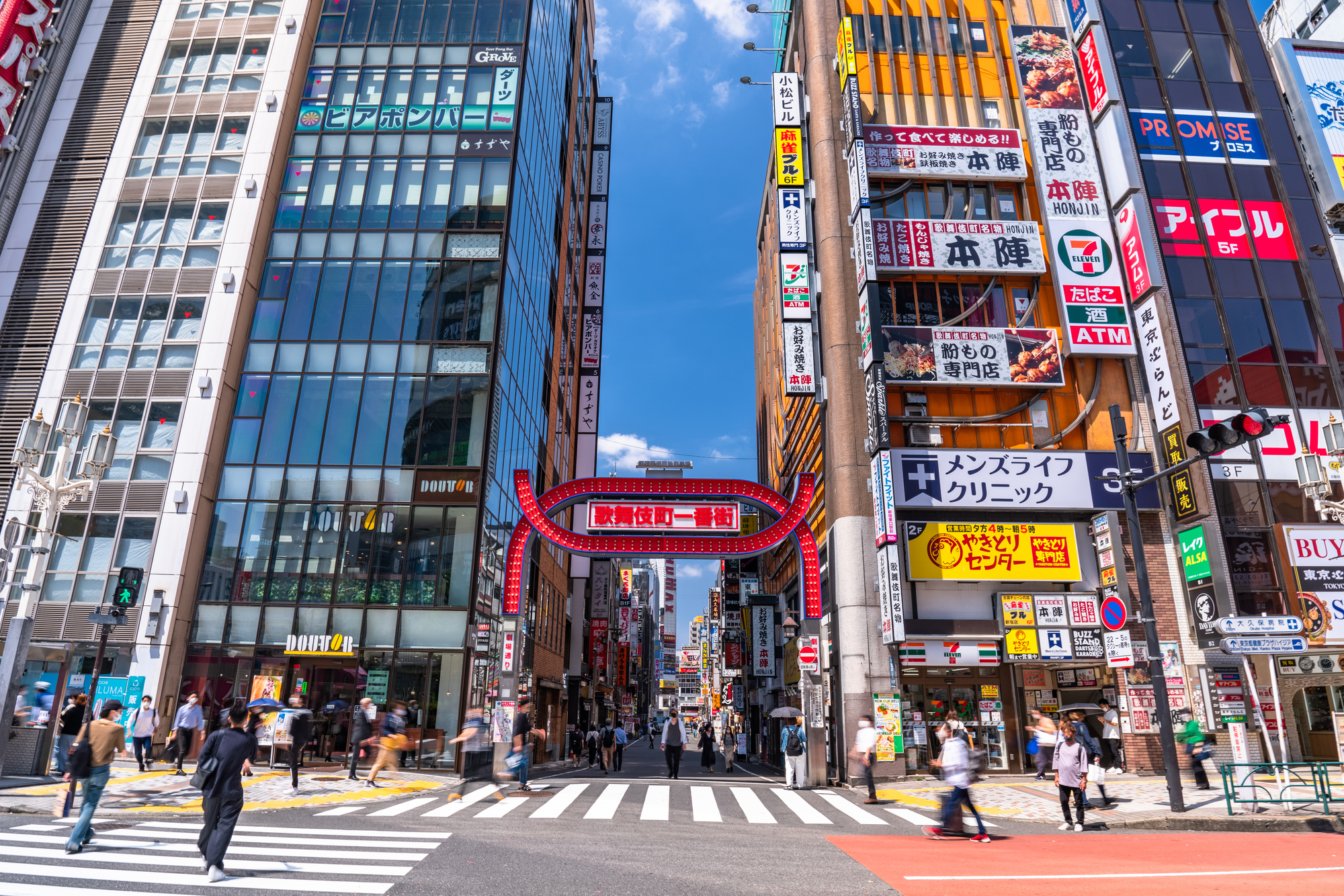 新宿・歌舞伎町にあるデートでおすすめの綺麗なラブホ | 【公式】新宿・歌舞伎町のラブホテルPERRIER（ペリエ）