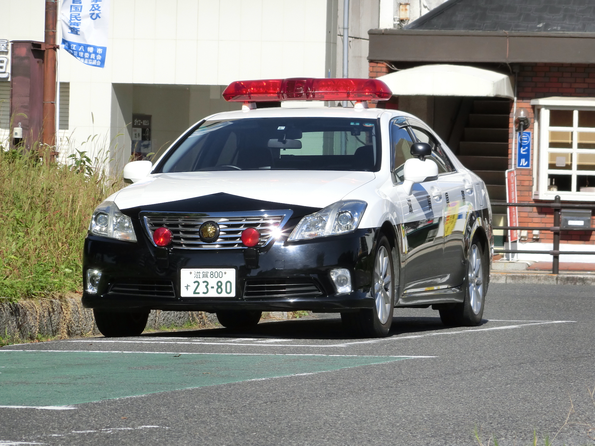 滋賀県警のクラウンパトカー3台(令和3年10月) | エルンテ