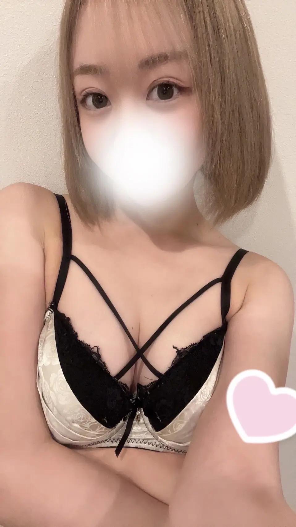 椎名みずほ ベッド行く前にソファでセックス - エロ画像まとめ