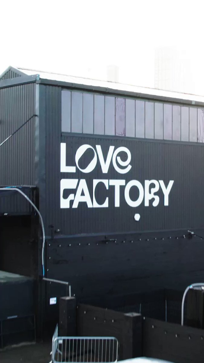 Read Love Factory, episode