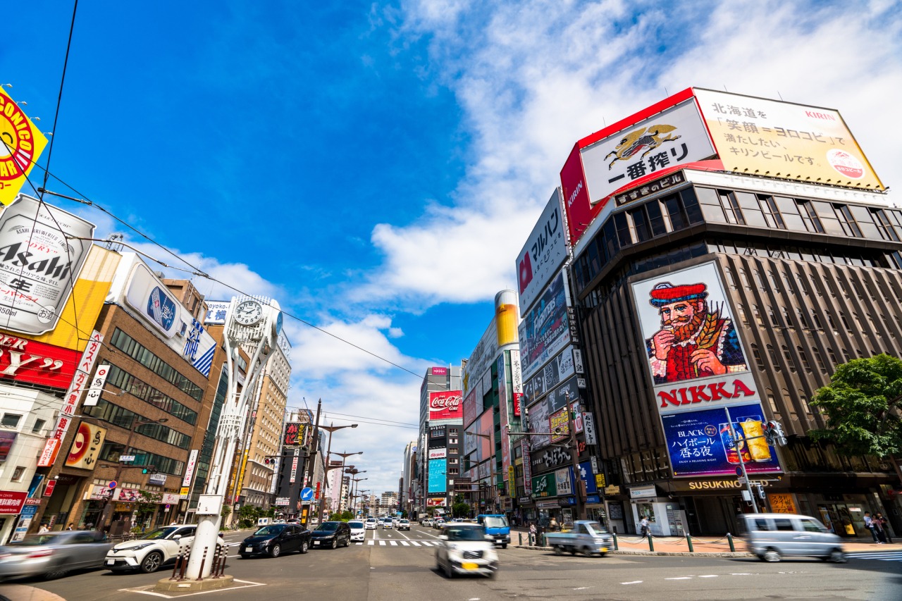 写真](3ページ目)「突然、馬乗りになってカッターを首に」“ススキノ首狩り殺人”  逮捕のひきこもり娘(29)が豹変した“狂気の瞬間”「家では娘の天下」「許せないことがあった」 |