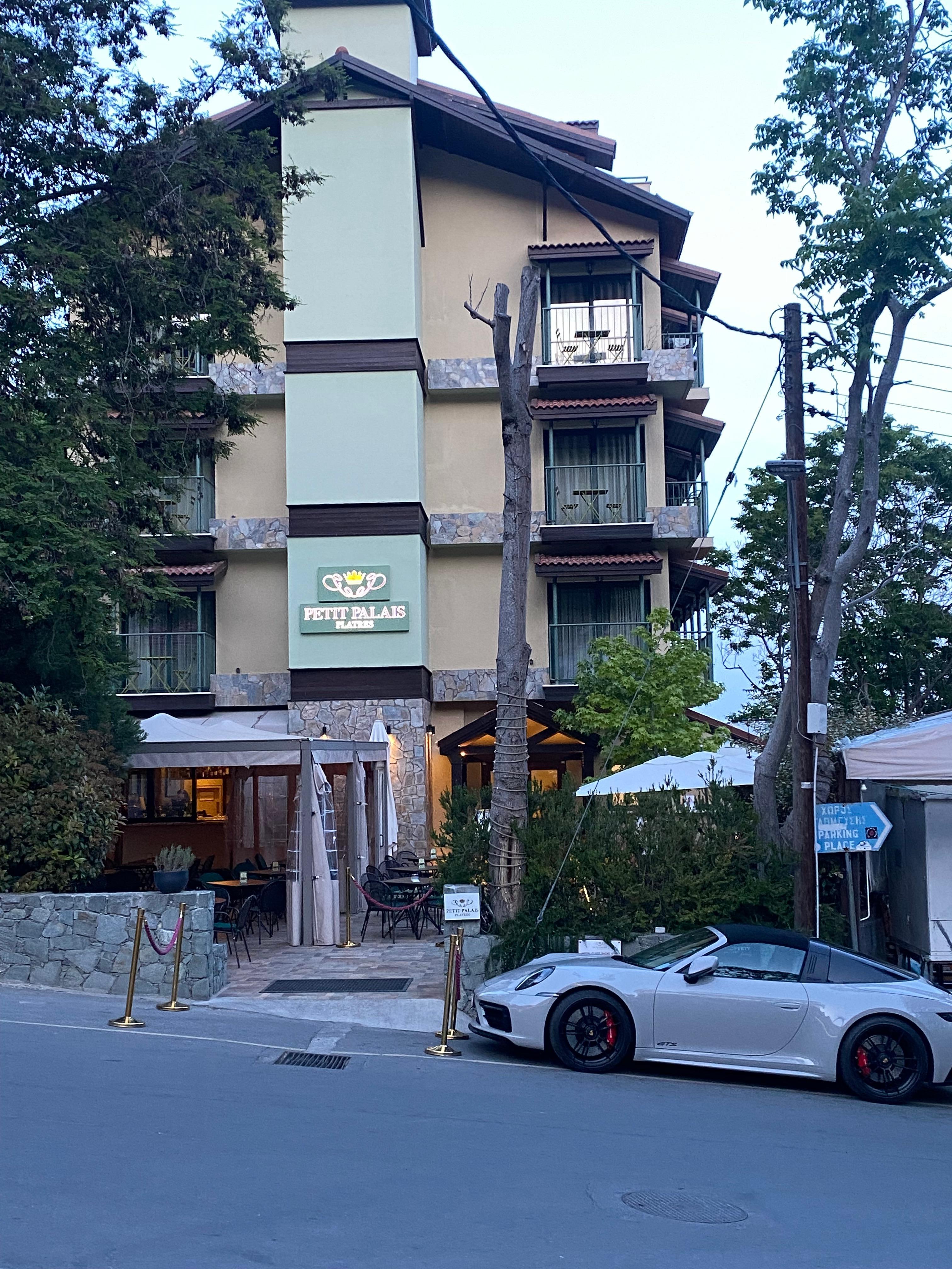 HOTEL SARA GROUP