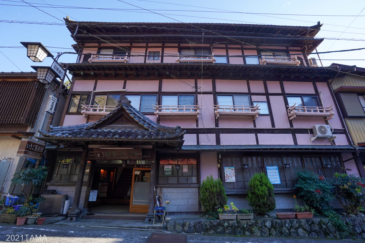 身延山 いさご屋旅館 遊郭建築の老舗旅館に泊まってきた