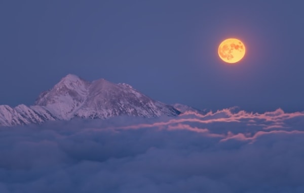 9月18日はハーベストムーン】初秋の夜空に煌めく月の意味とは？ | TABIZINE～人生に旅心を～