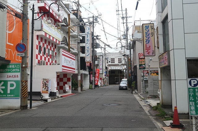 ファミリーマート 和歌山県立医科大学附属病院店」(和歌山市-ファミリーマート-〒641-8510)の地図/アクセス/地点情報 - NAVITIME