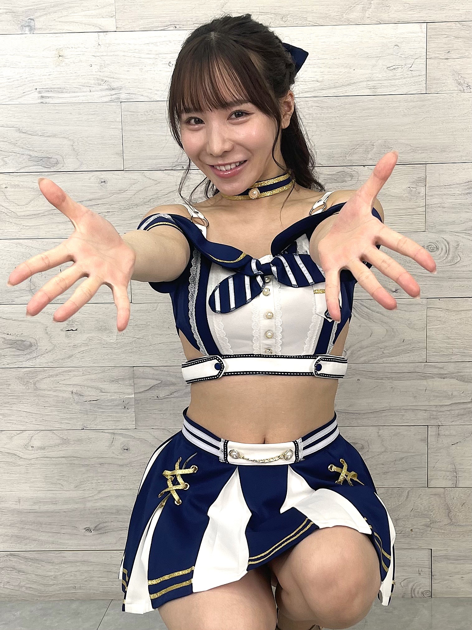 NGT48きってのビジュアル、奈良未遥が1年ぶりの復活グラビアでランジェリー姿や、シャワー浴び姿を披露!  「FLASH」で25歳の色香を漂わせる～「2024年の目標はずっと言い続けている写真集をだすを叶えることです」 -